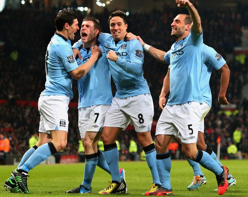 曼城欧冠征途：伤病潮中逆袭，铸就传奇篇章